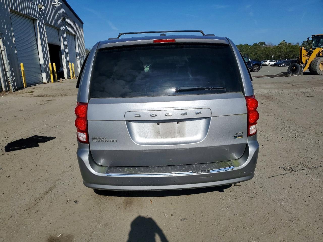 2016 Dodge Caravan Sxt - zdjęcie 6