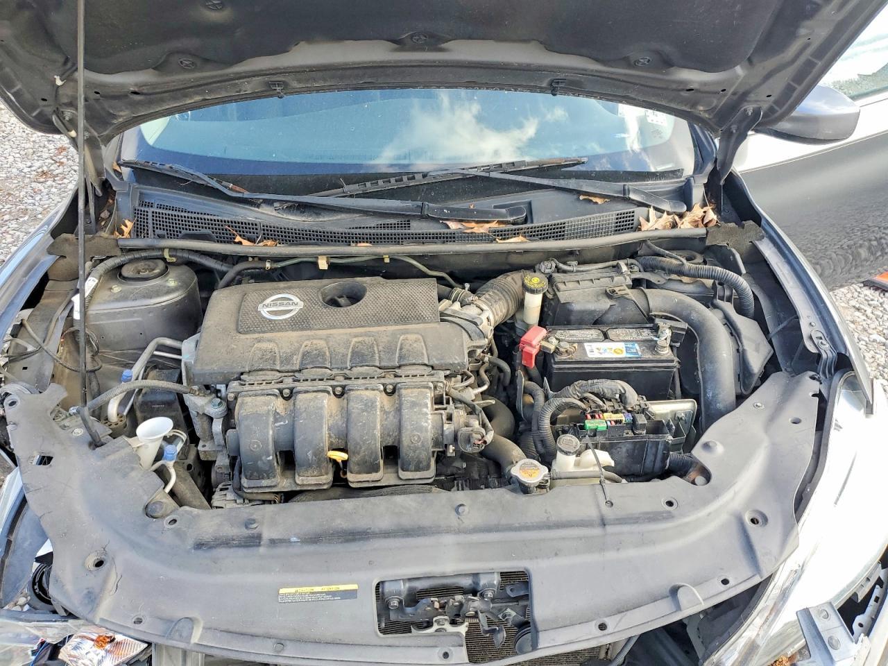 2015 Nissan Sentra S - zdjęcie 11