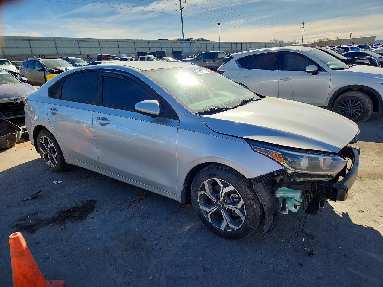 2021 Kia Forte Fe - zdjęcie 4