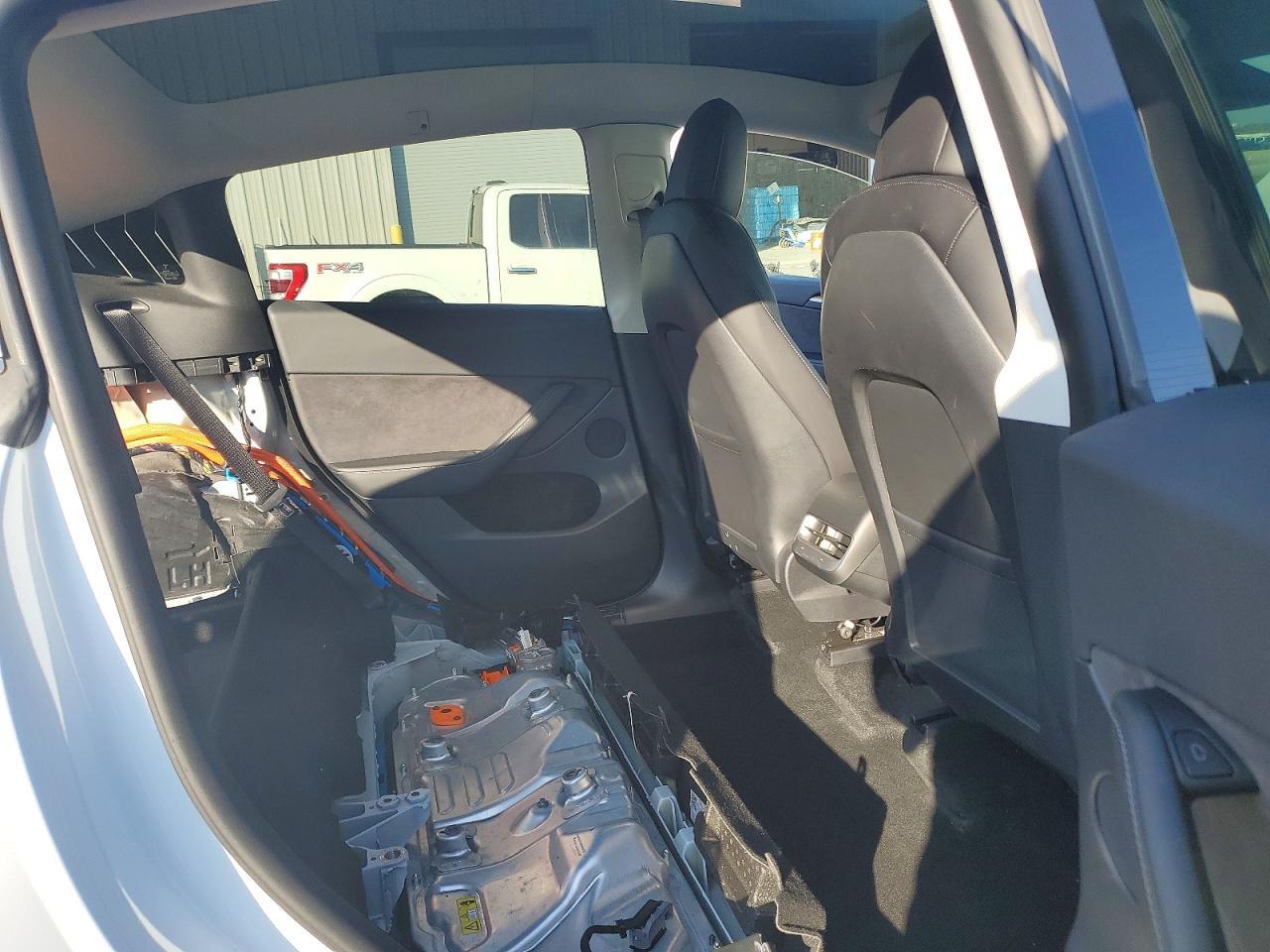 2022 Tesla Model Y - zdjęcie 11