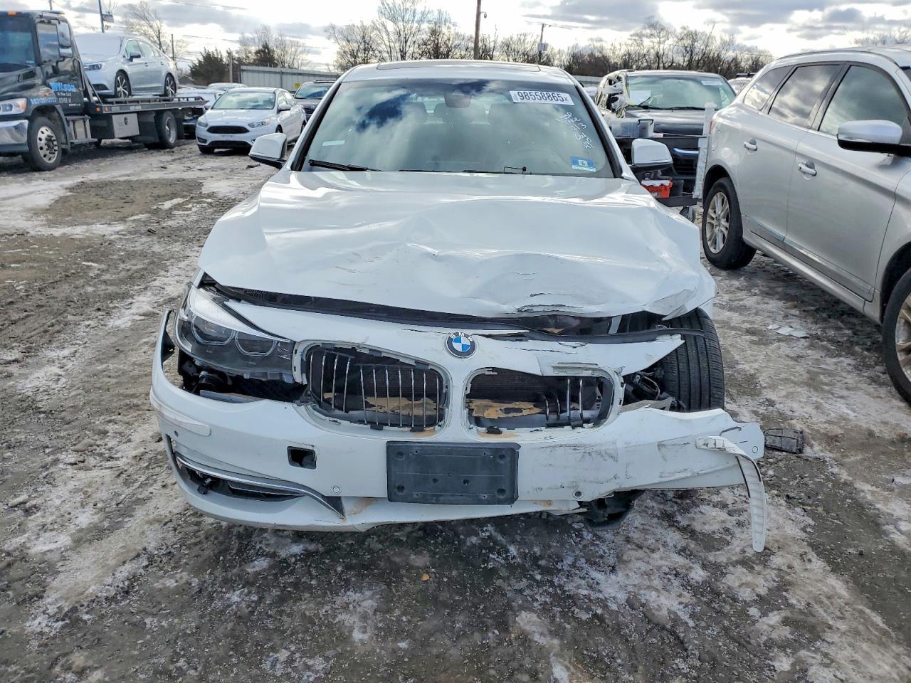 2018 BMW 330 Xigt - zdjęcie 5