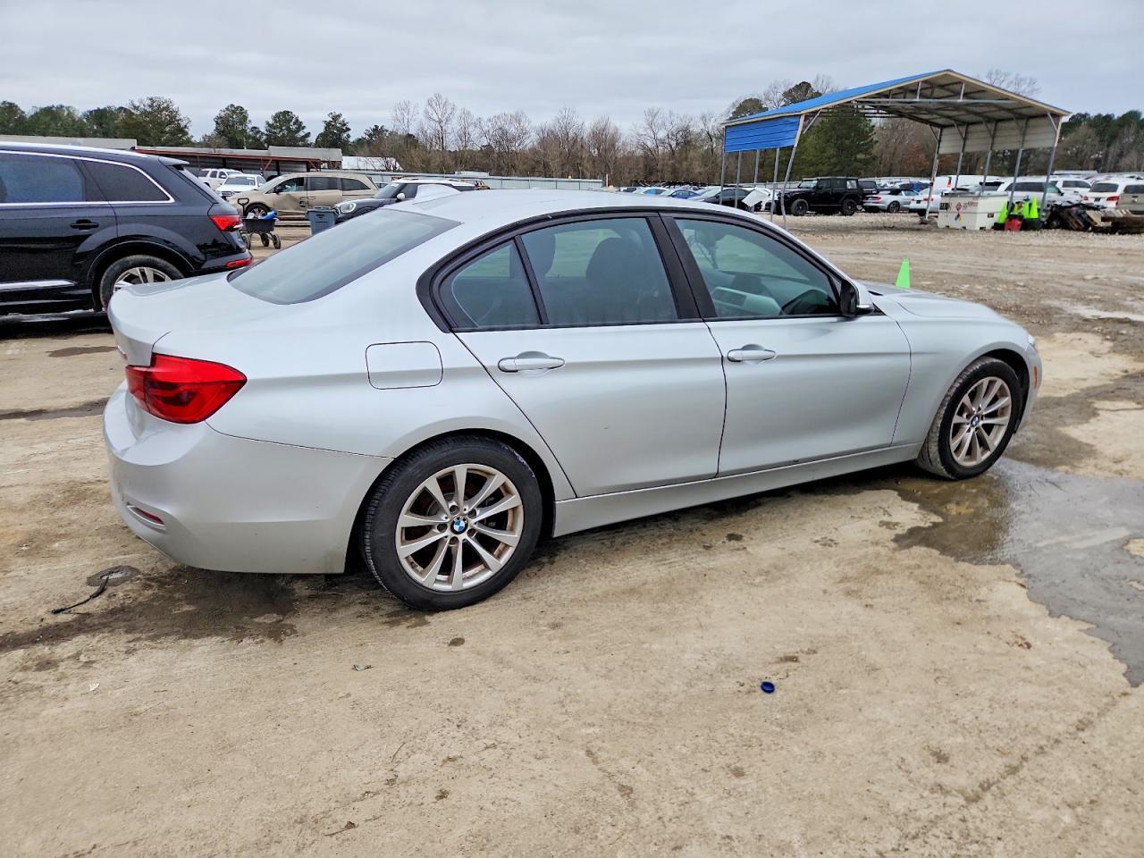 2018 BMW 320 I - zdjęcie 3