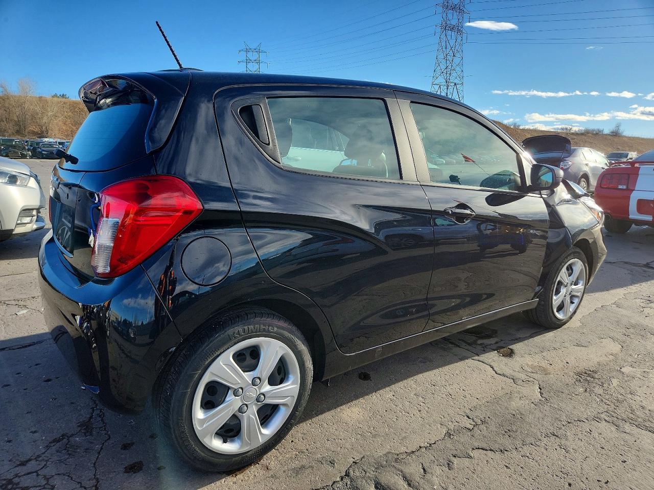 2019 Chevrolet Spark Ls - zdjęcie 3