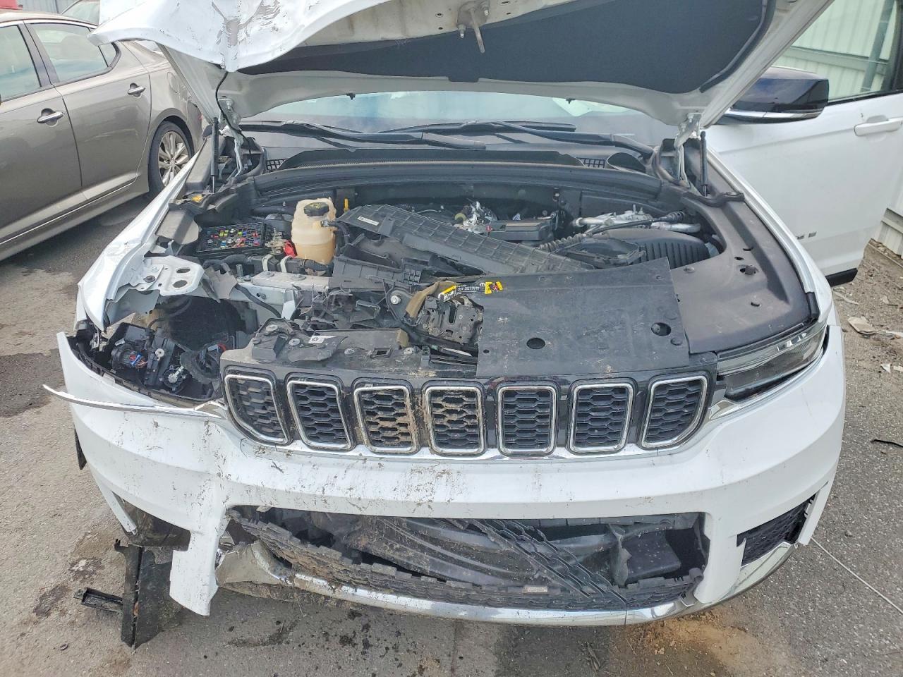 2021 Jeep Grand Cherokee L Limited - zdjęcie 11