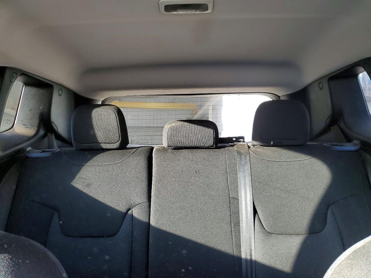 2020 Jeep Renegade Sport - zdjęcie 10