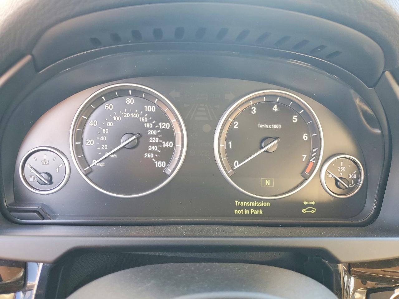 2014 BMW X5 xDrive50I - zdjęcie 9