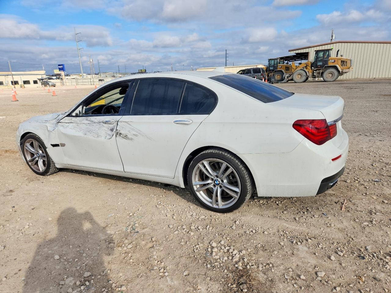 2014 BMW 750 I - zdjęcie 2