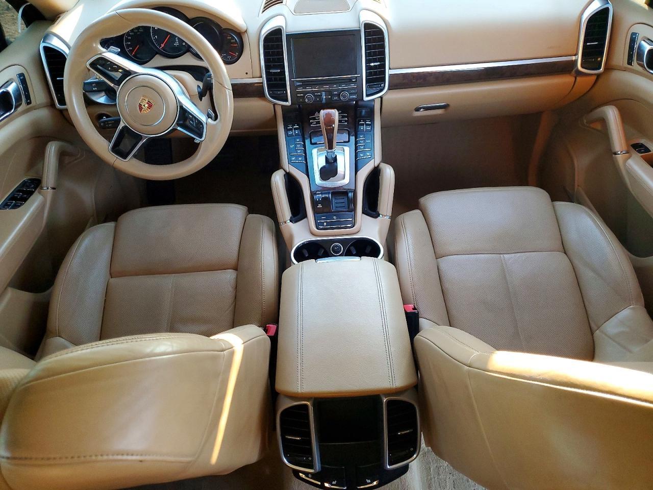 2016 Porsche Cayenne - zdjęcie 8