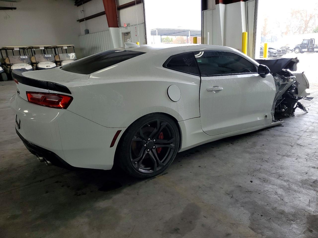 2017 Chevrolet Camaro Ss - zdjęcie 3