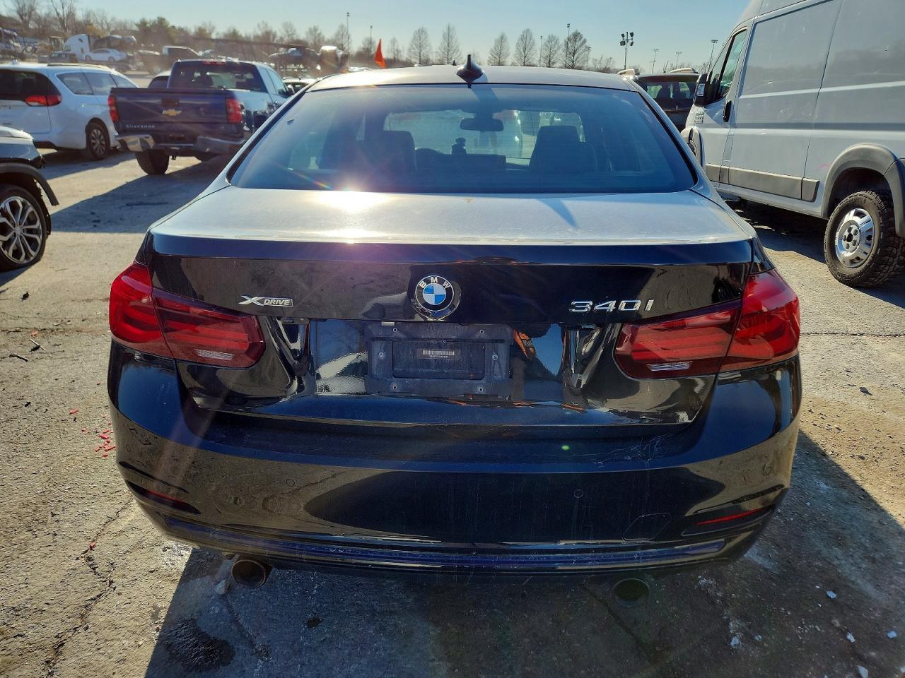 2018 BMW 340 Xi - zdjęcie 6