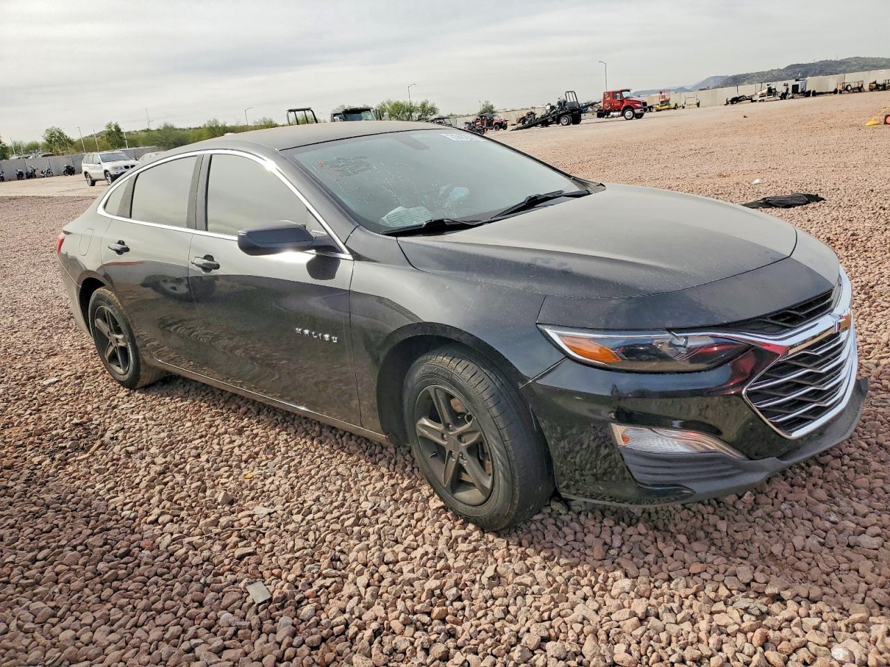 2020 Chevrolet Malibu Ls - zdjęcie 4