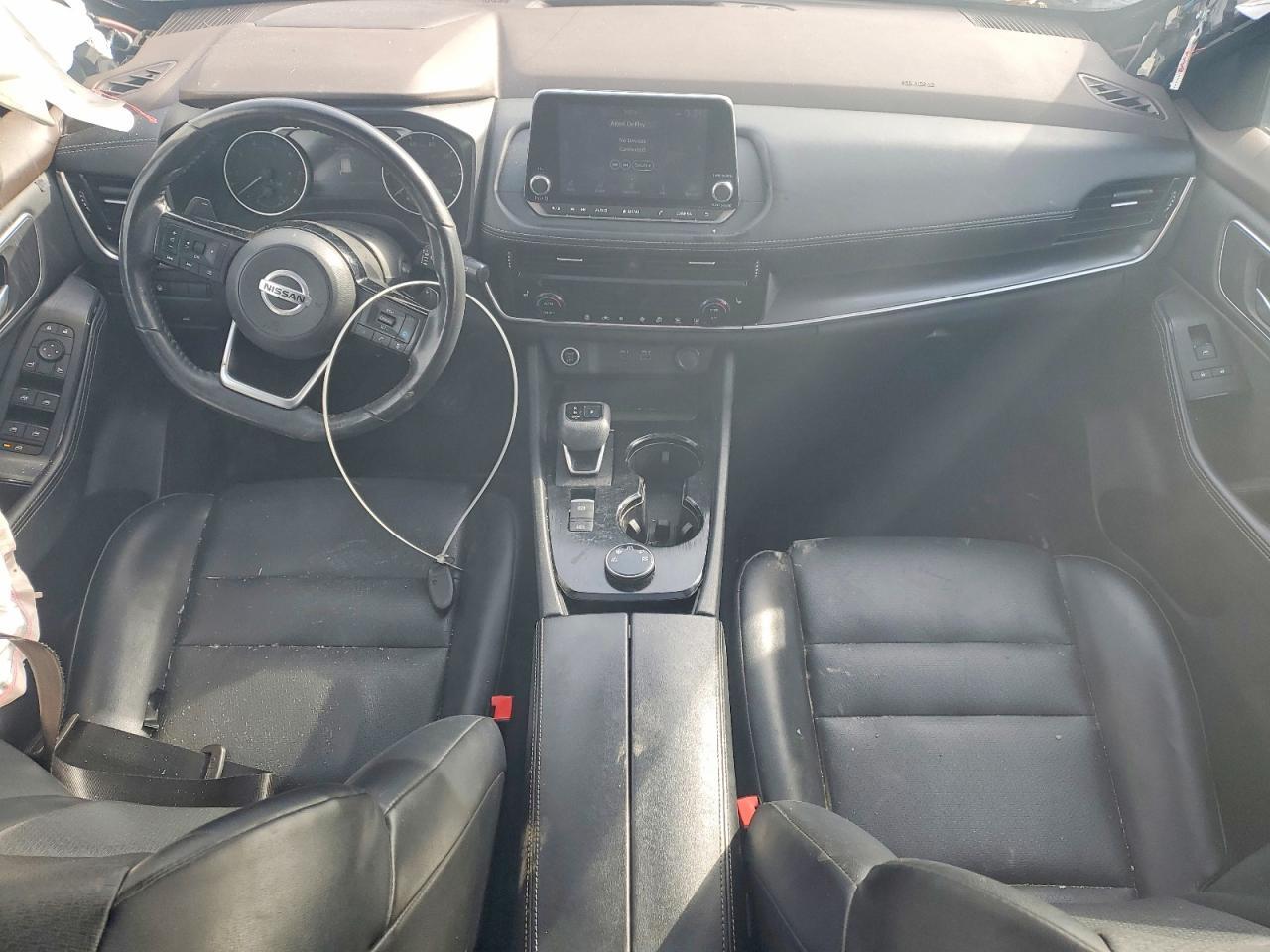 2021 Nissan Rogue Sv - zdjęcie 8