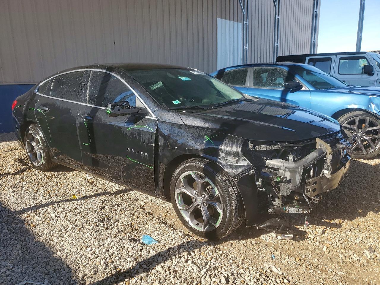 2023 Chevrolet Malibu Lt - zdjęcie 4