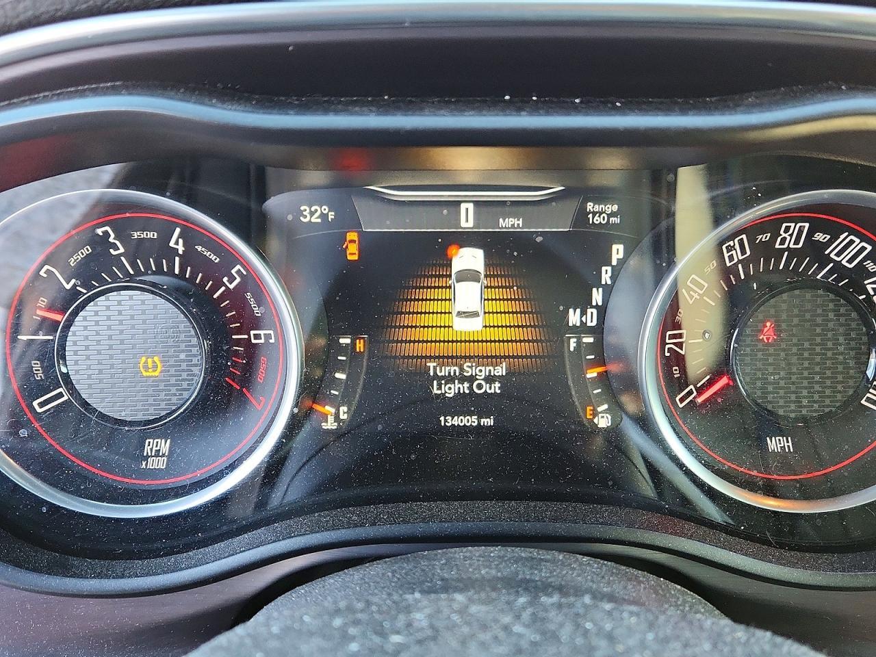 2016 Dodge Challenger Sxt - zdjęcie 9