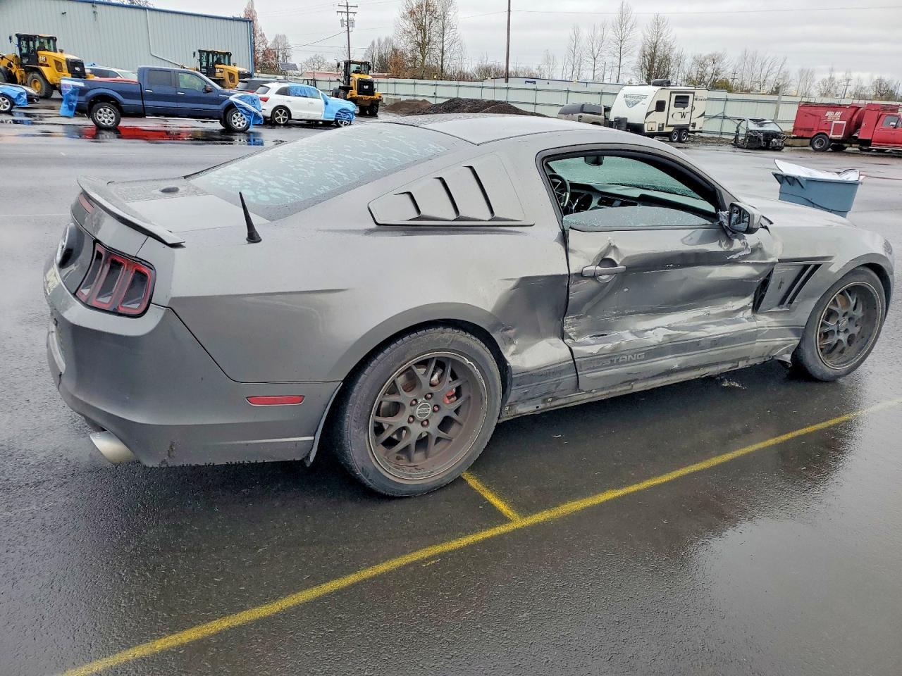 2020 Ford Mustang - zdjęcie 3