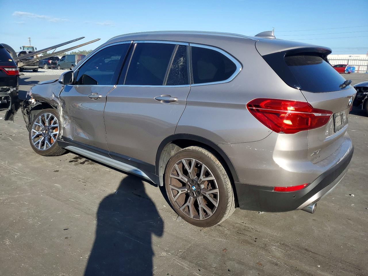 2021 BMW X1 Sdrive28I - zdjęcie 2