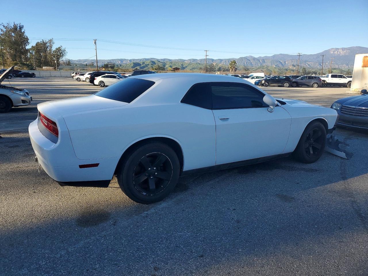 2014 Dodge Challenger Sxt - zdjęcie 3