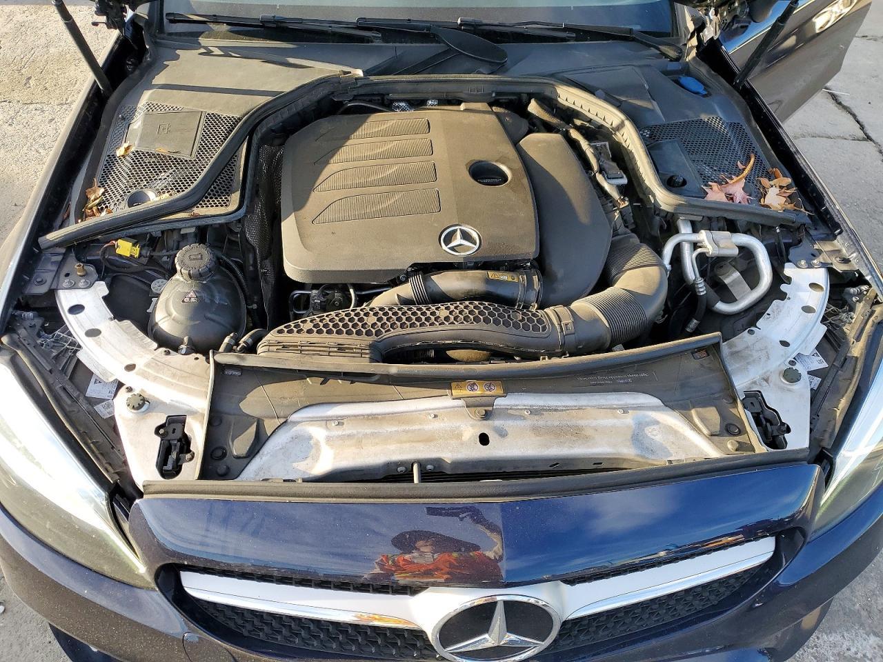 2019 Mercedes-Benz C 300 - zdjęcie 11