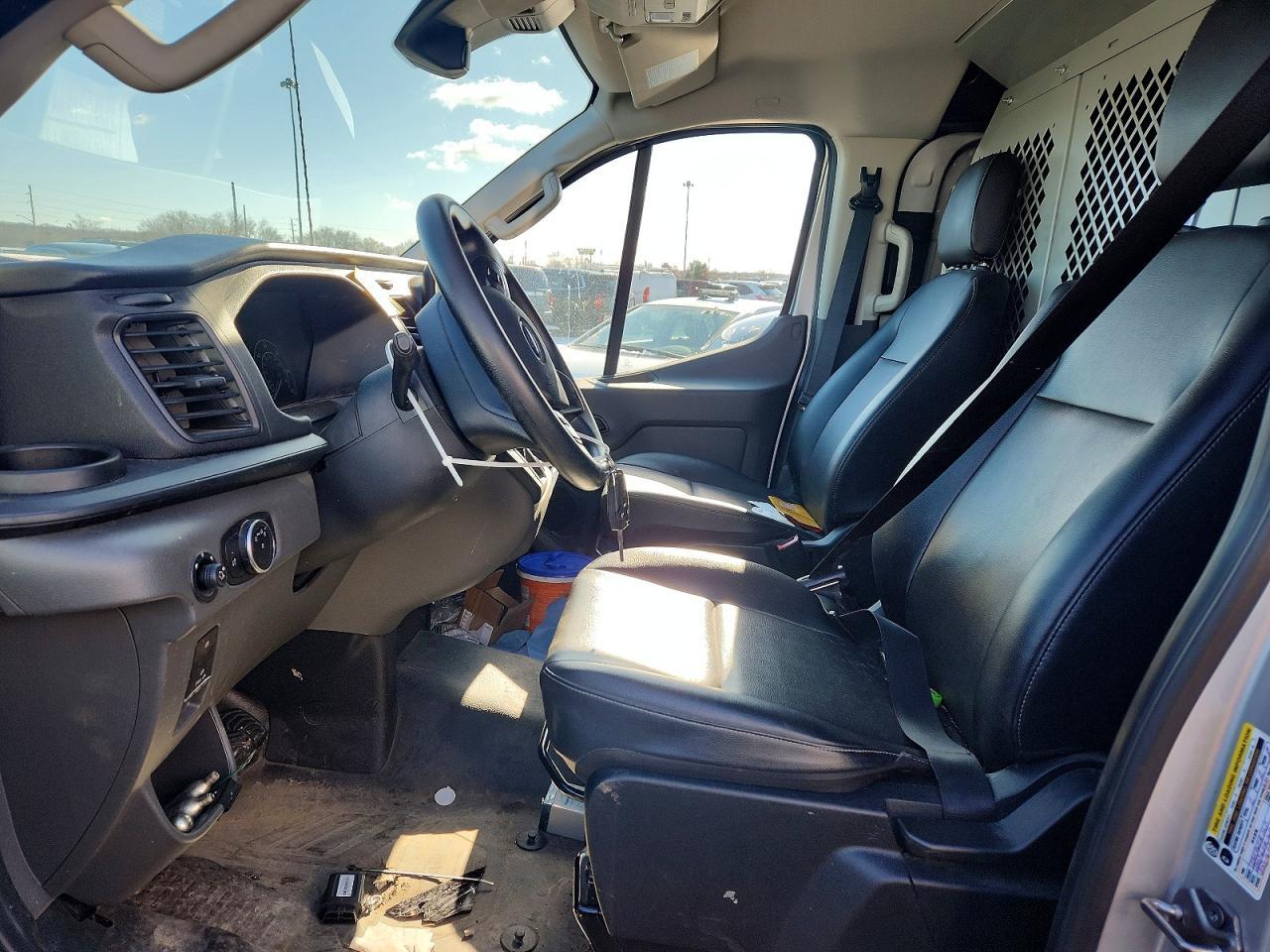 2023 Ford Transit T-250 - zdjęcie 7