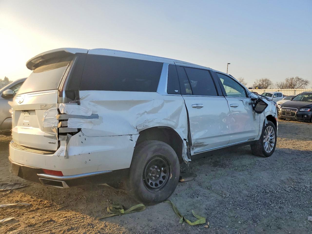 2022 Cadillac Escalade Esv Premium Luxury - zdjęcie 3