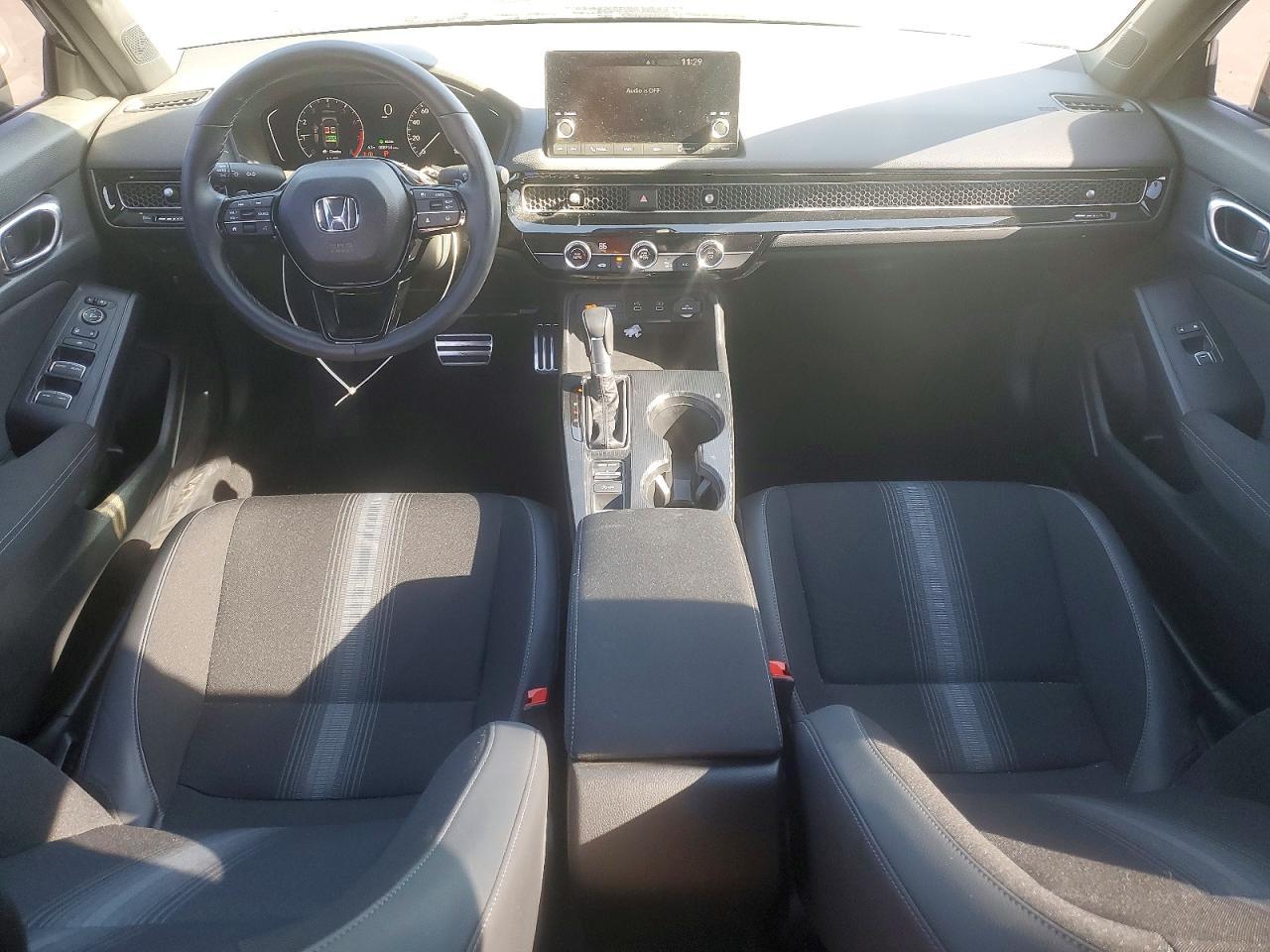 2026 Honda Civic Sport - zdjęcie 8