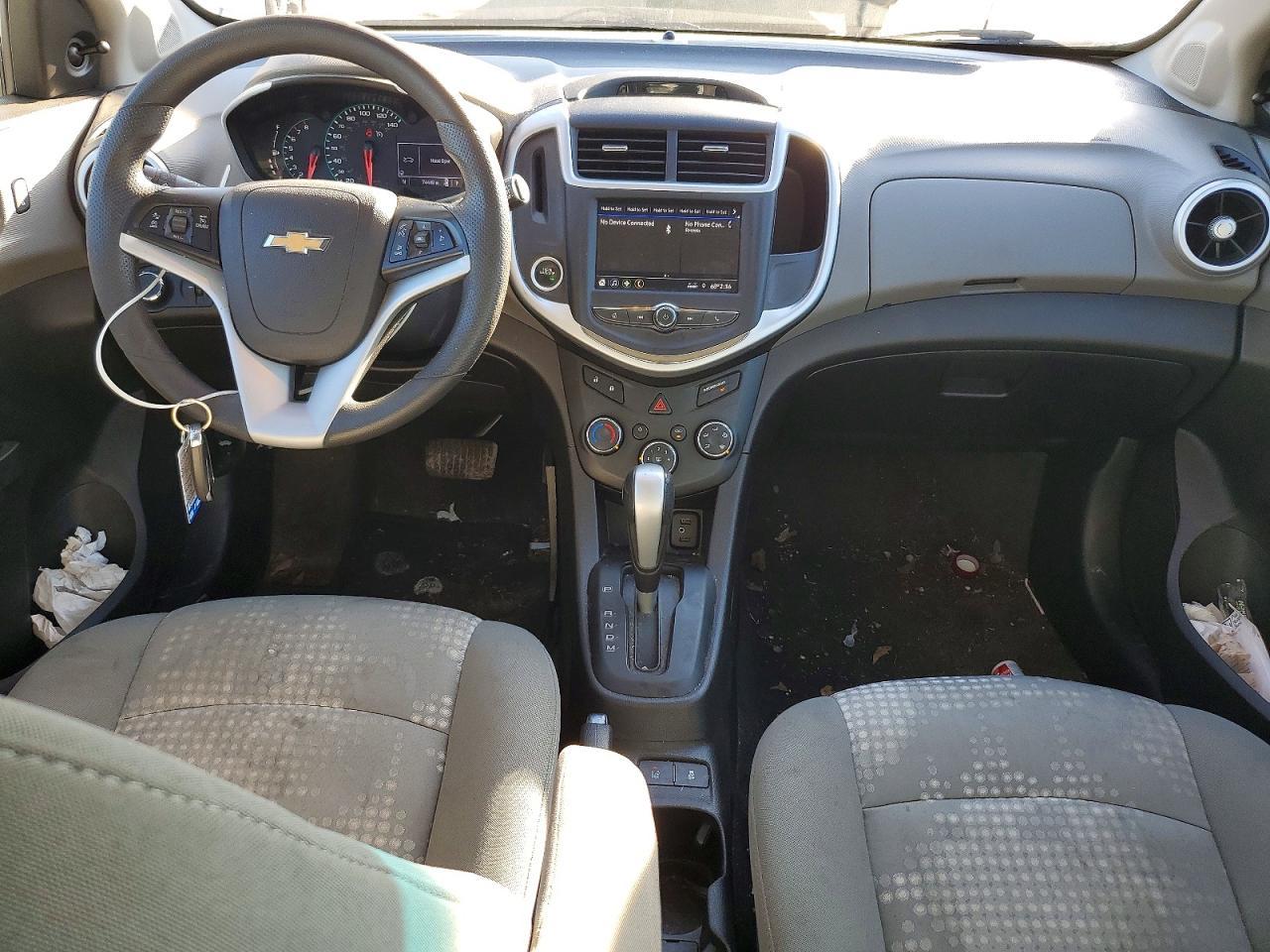 2020 Chevrolet Sonic - zdjęcie 8