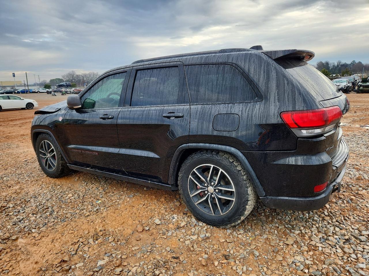 2017 Jeep Grand Cherokee Trailhawk - zdjęcie 2
