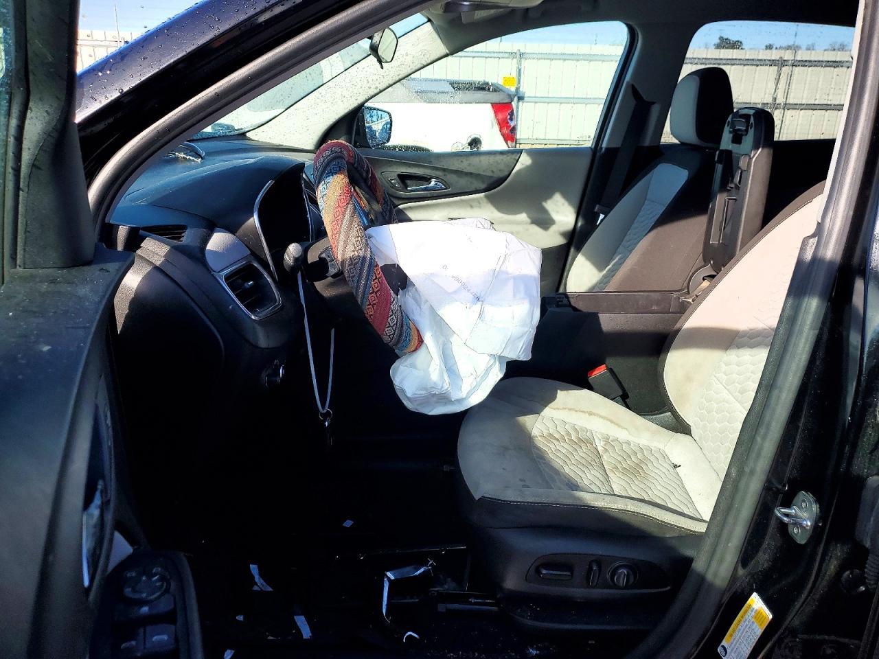 2020 Chevrolet Equinox Ls - zdjęcie 7