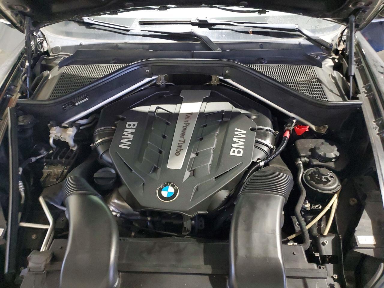 2013 BMW X5 xDrive50I - zdjęcie 12