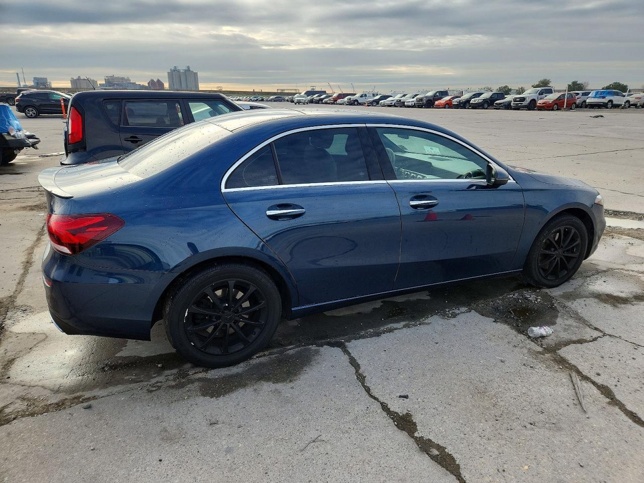 2019 Mercedes-Benz A 220 - zdjęcie 3