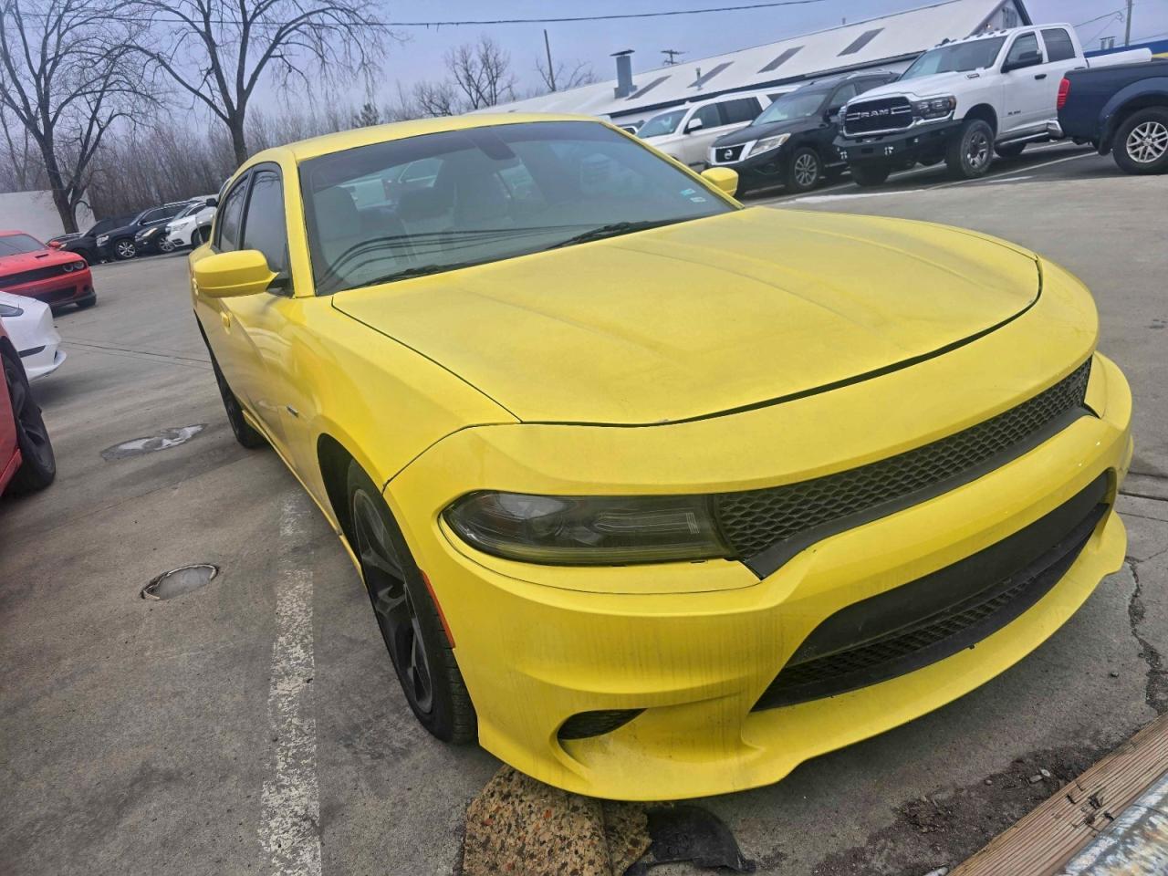 2018 Dodge Charger R/T - zdjęcie główne
