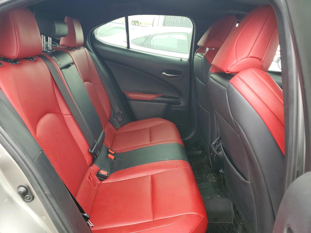 2021 Lexus Ux 250H - zdjęcie 11