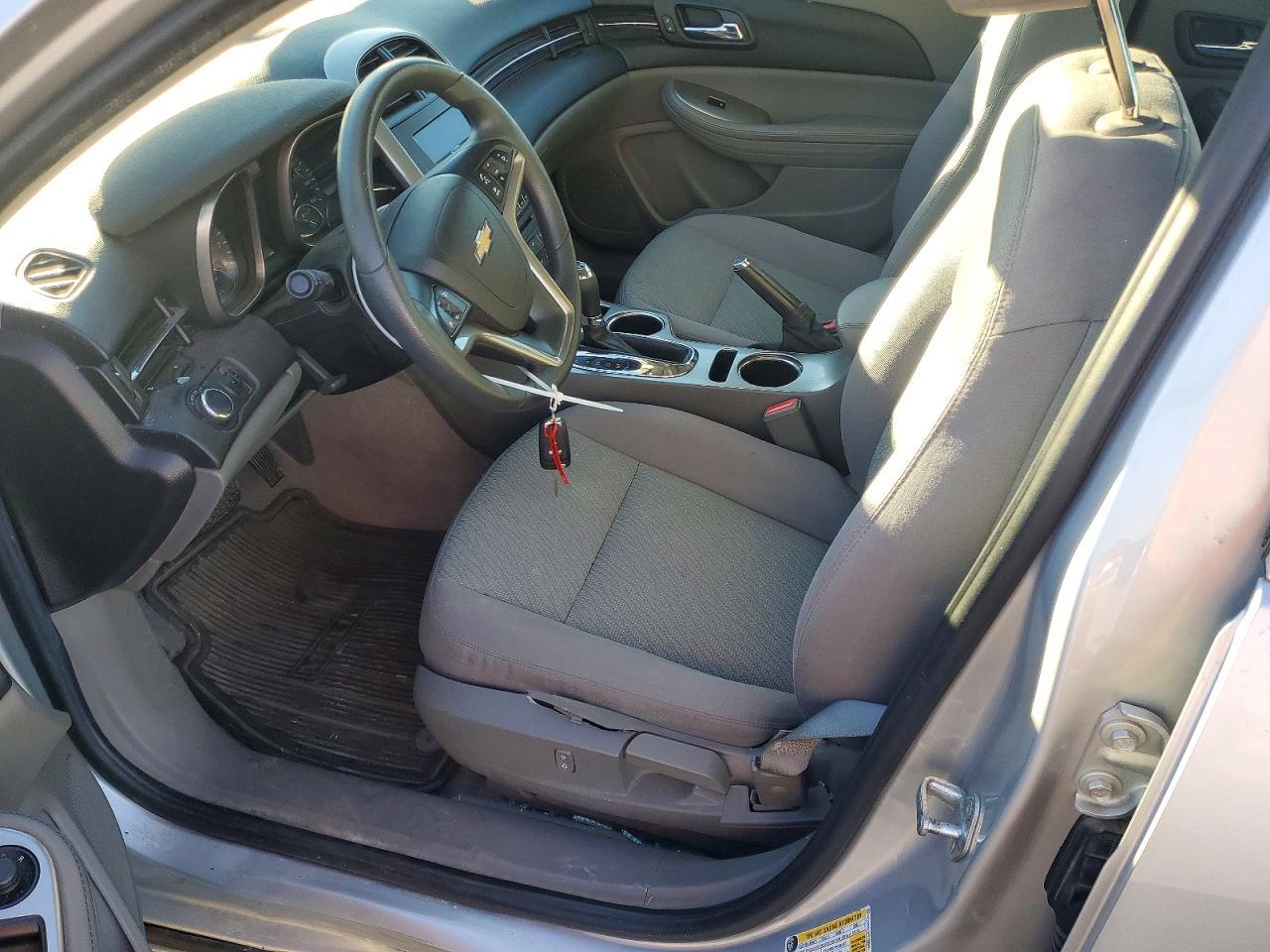 2014 Chevrolet Malibu Ls - zdjęcie 7