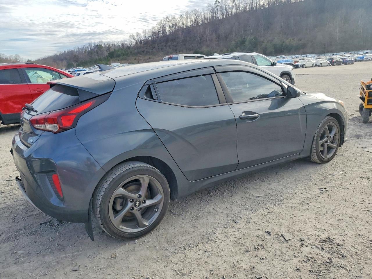 2019 Hyundai Veloster Base - zdjęcie 3