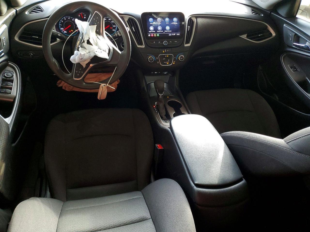 2024 Chevrolet Malibu Ls - zdjęcie 8