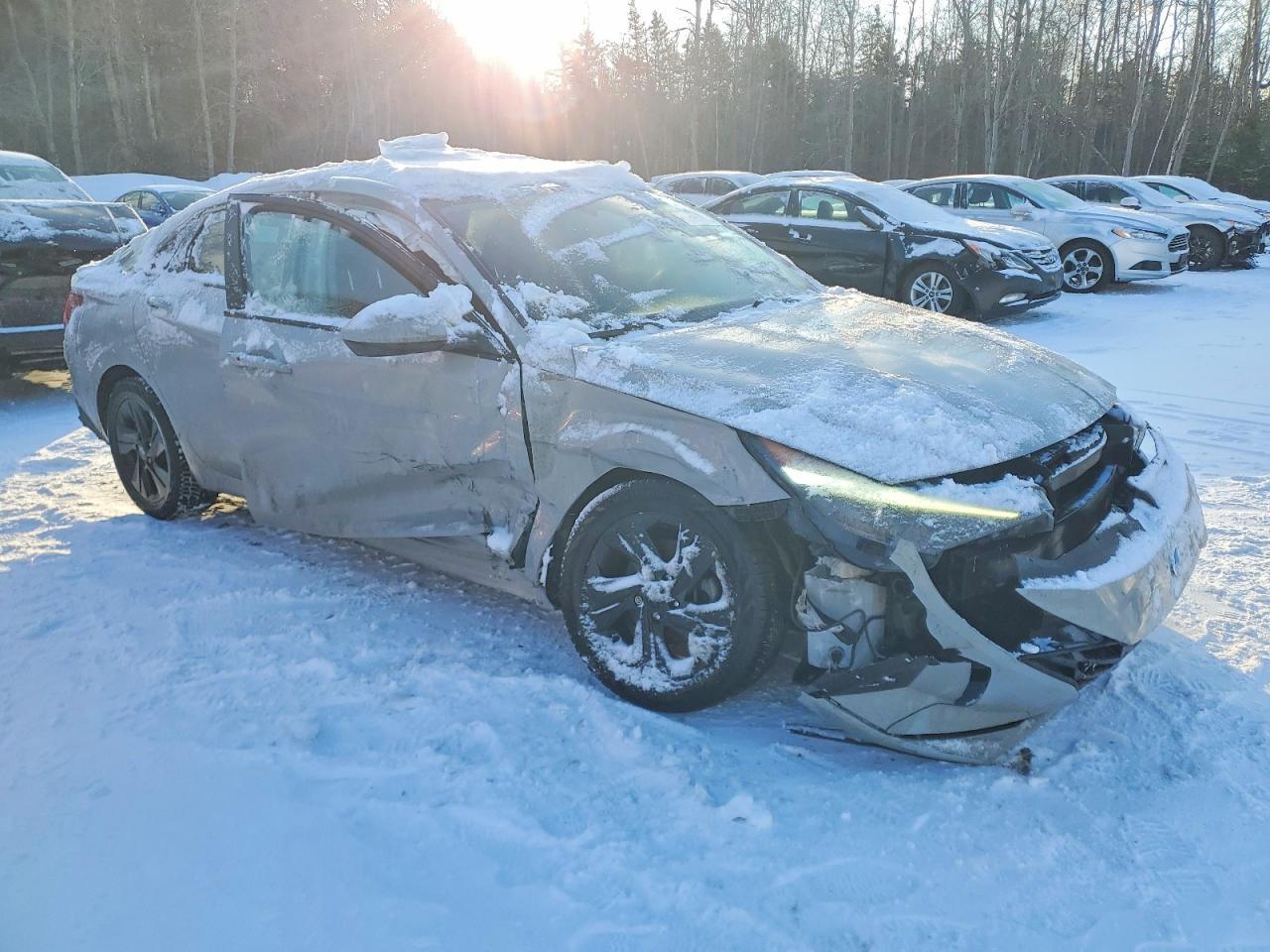 2021 Hyundai Elantra - zdjęcie 4