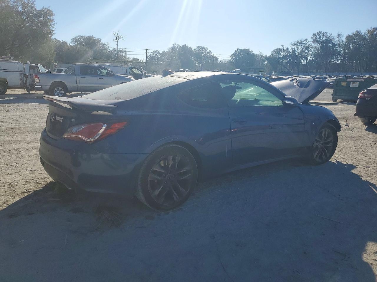 2016 Hyundai Genesis Coupe 3.8 R-Spec - zdjęcie 3