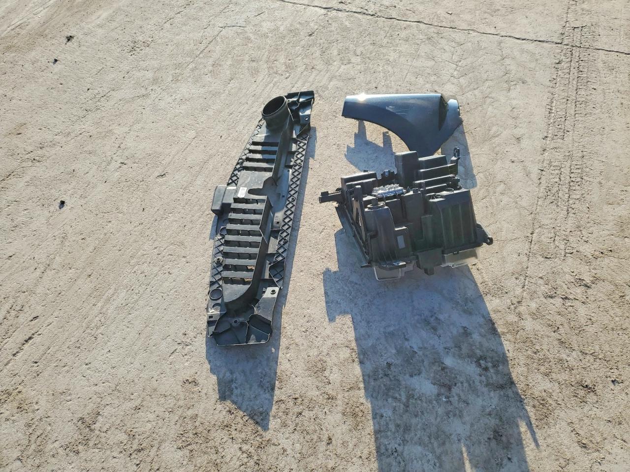 2020 Chevrolet Silverado K1500 Lt Trail Boss - zdjęcie 12