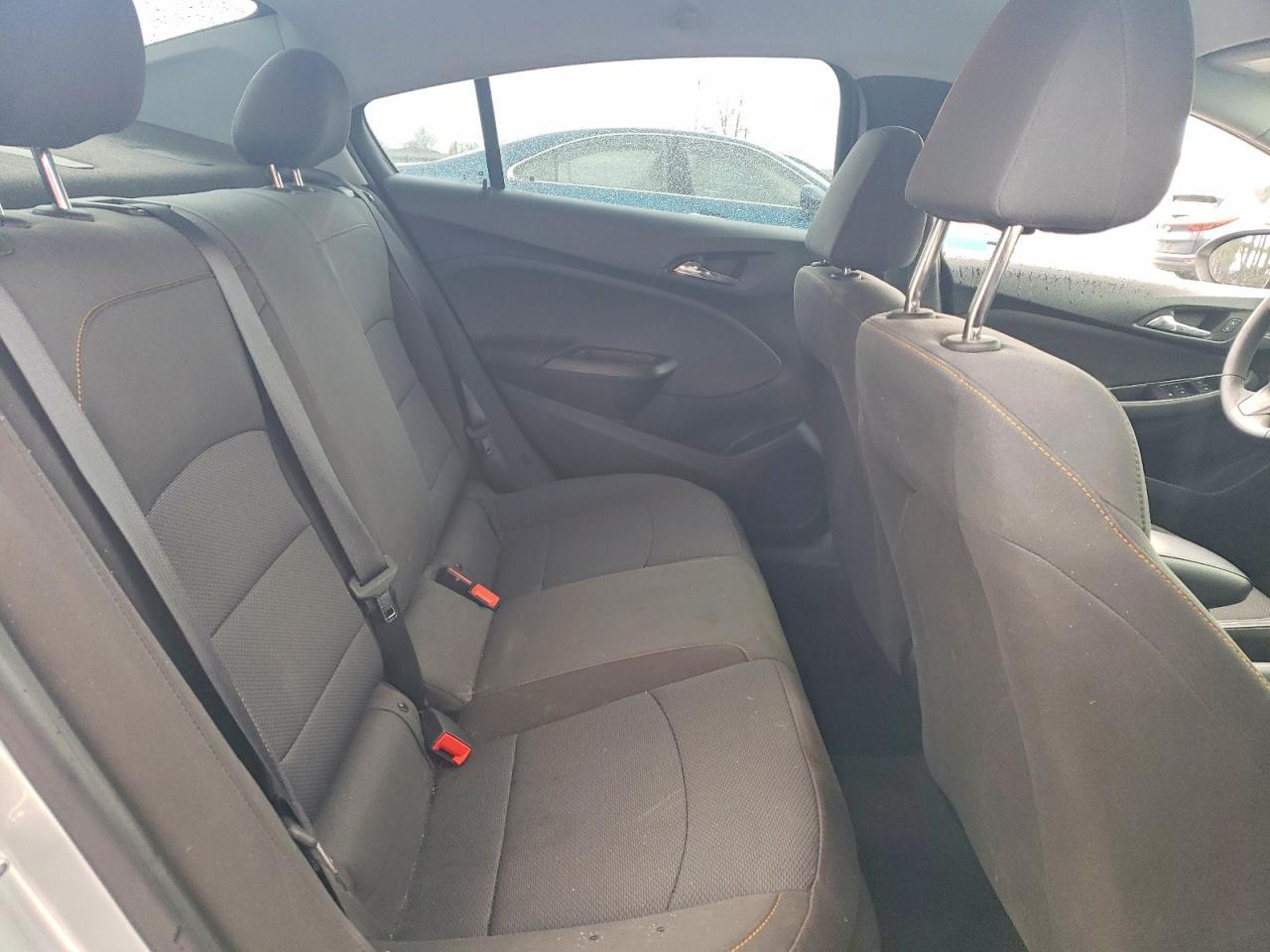 2019 Chevrolet Cruze Ls - zdjęcie 10