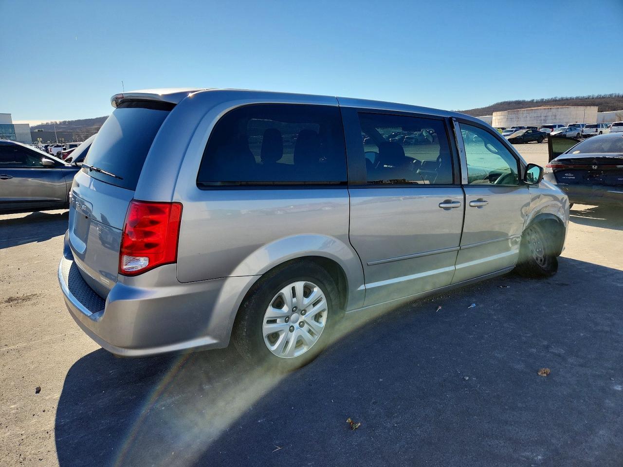 2017 Dodge Grand Caravan Se - zdjęcie 3