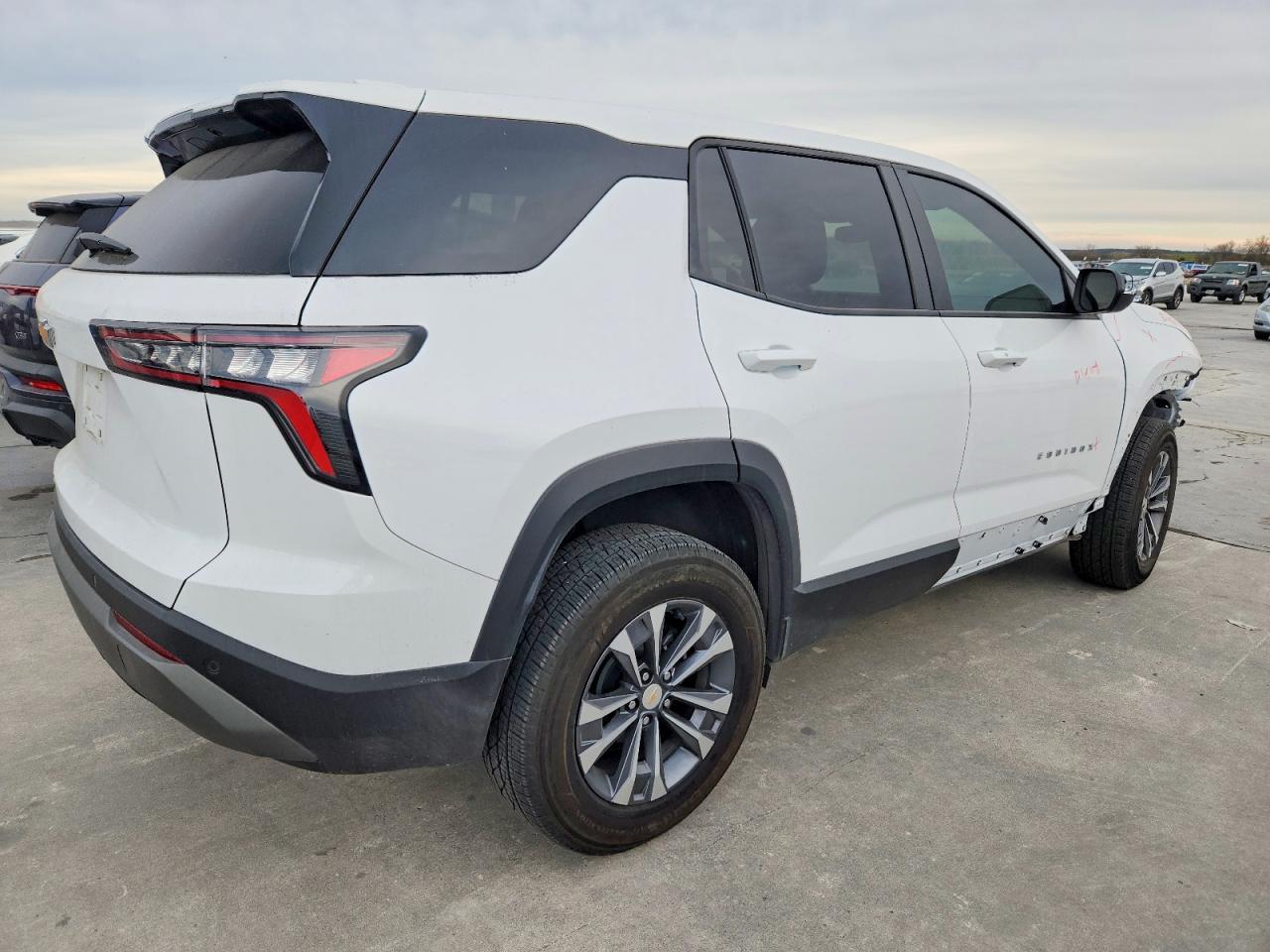 2025 Chevrolet Equinox Lt - zdjęcie 3