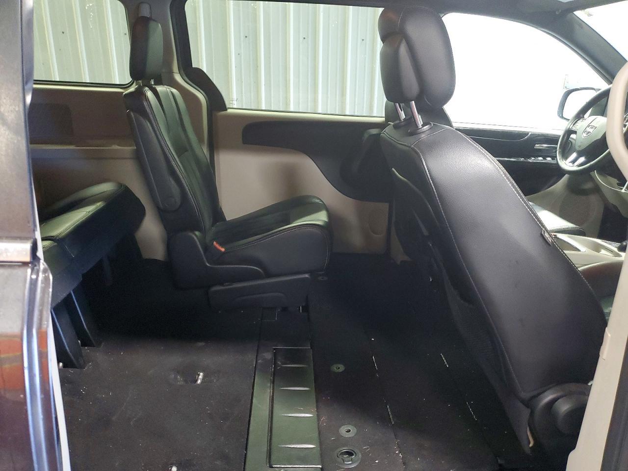 2018 Dodge Grand Caravan Sxt - zdjęcie 11