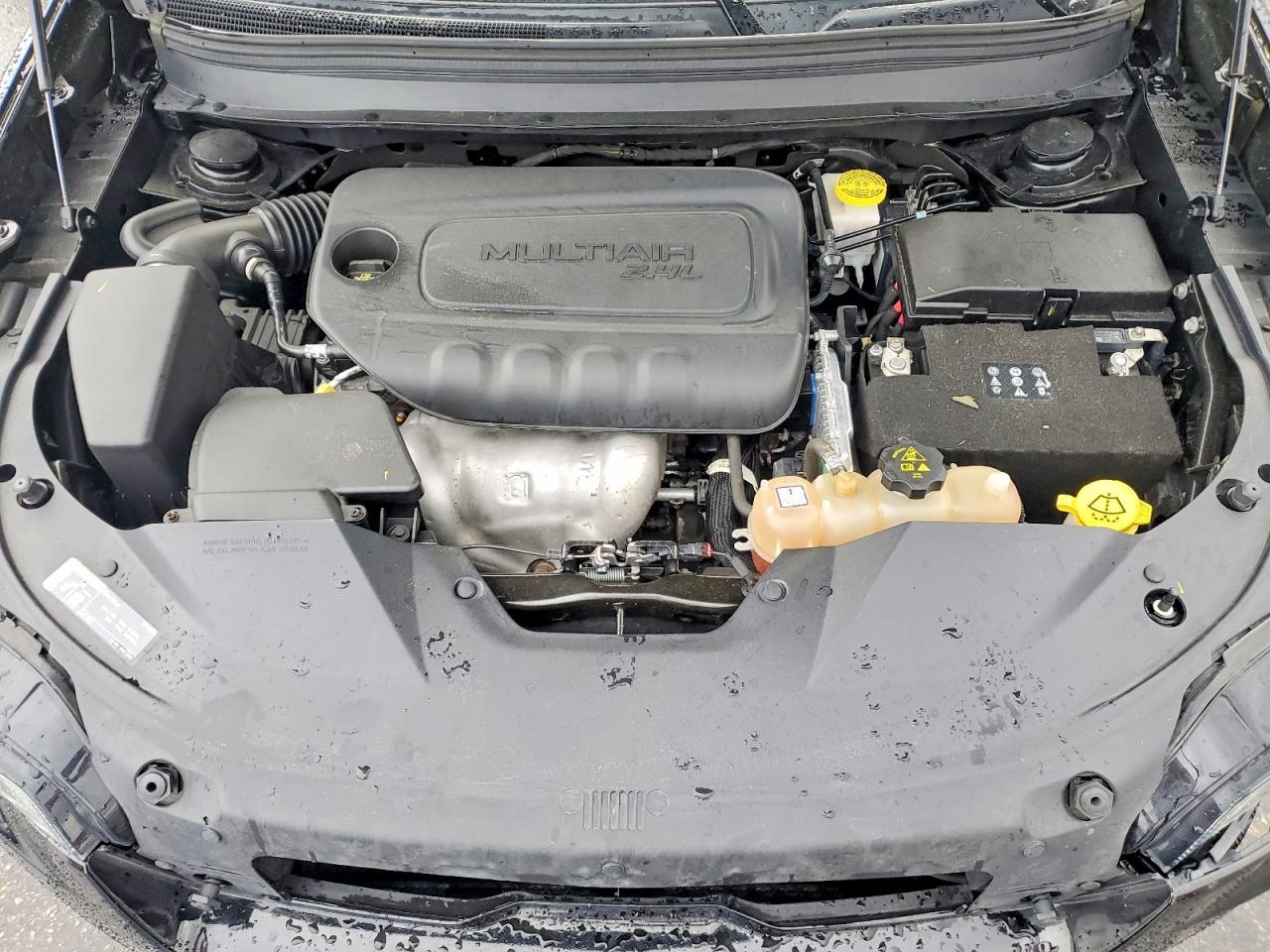 2020 Jeep Cherokee Latitude Plus - zdjęcie 12