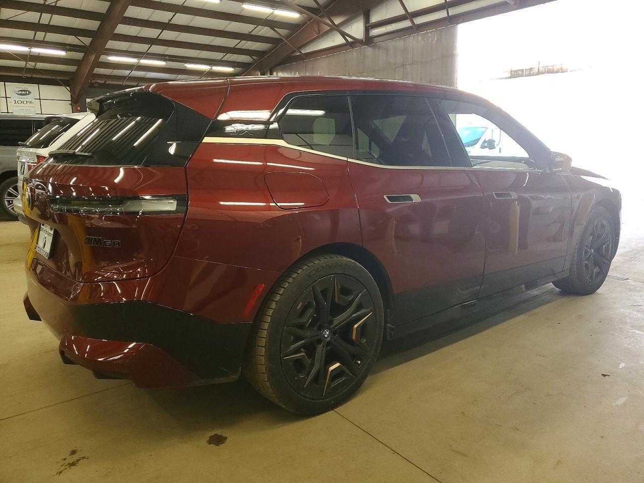 2023 BMW Ix M60 - zdjęcie 3