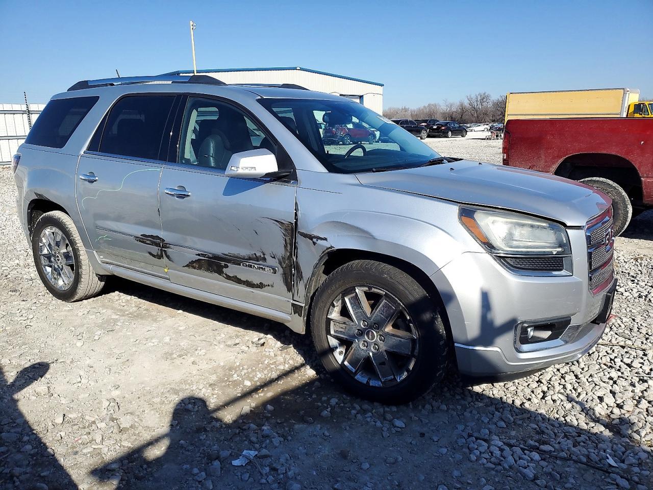 2015 GMC Acadia Denali - zdjęcie 4