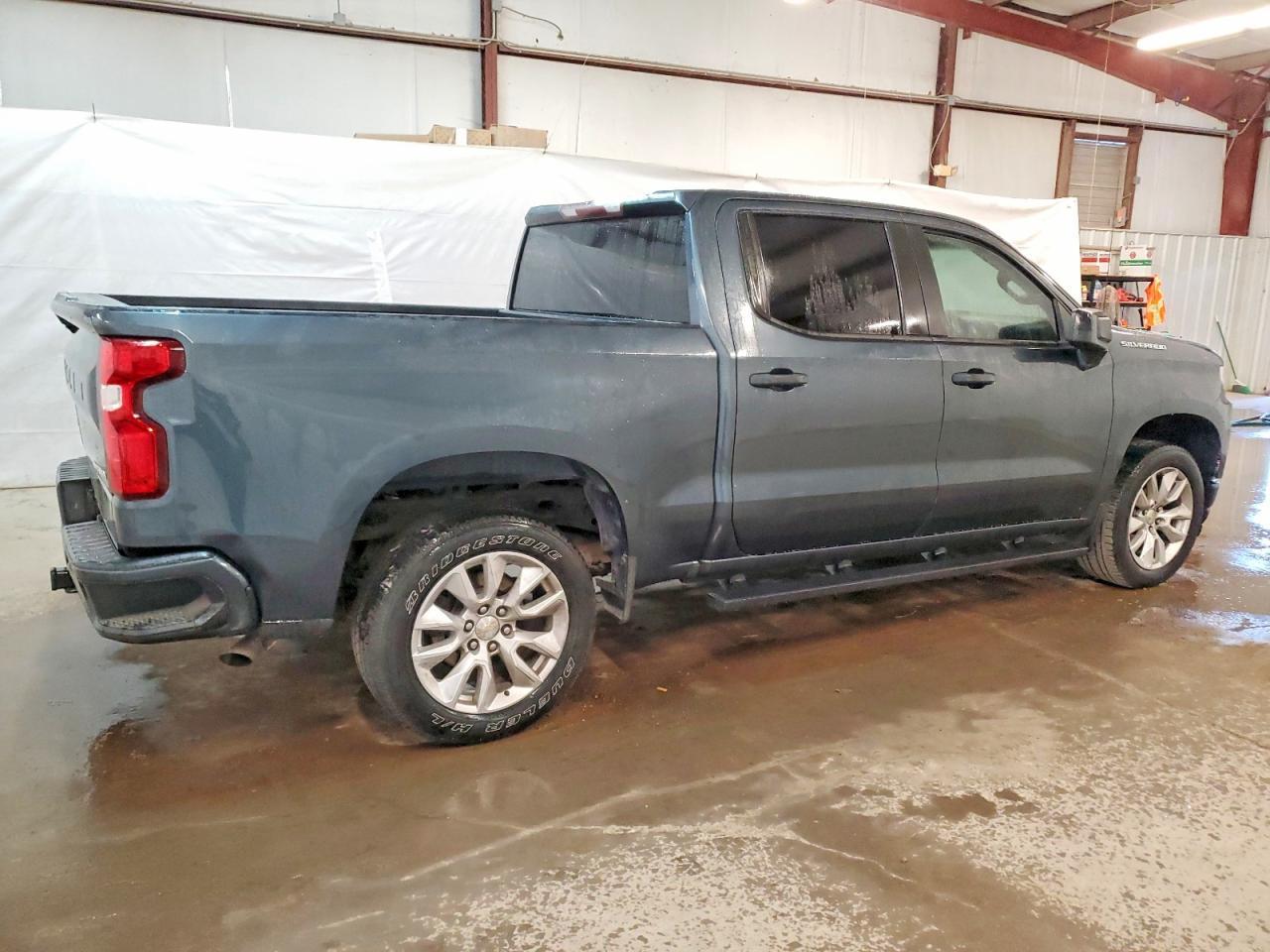 2021 Chevrolet Silverado C1500 Custom - zdjęcie 3