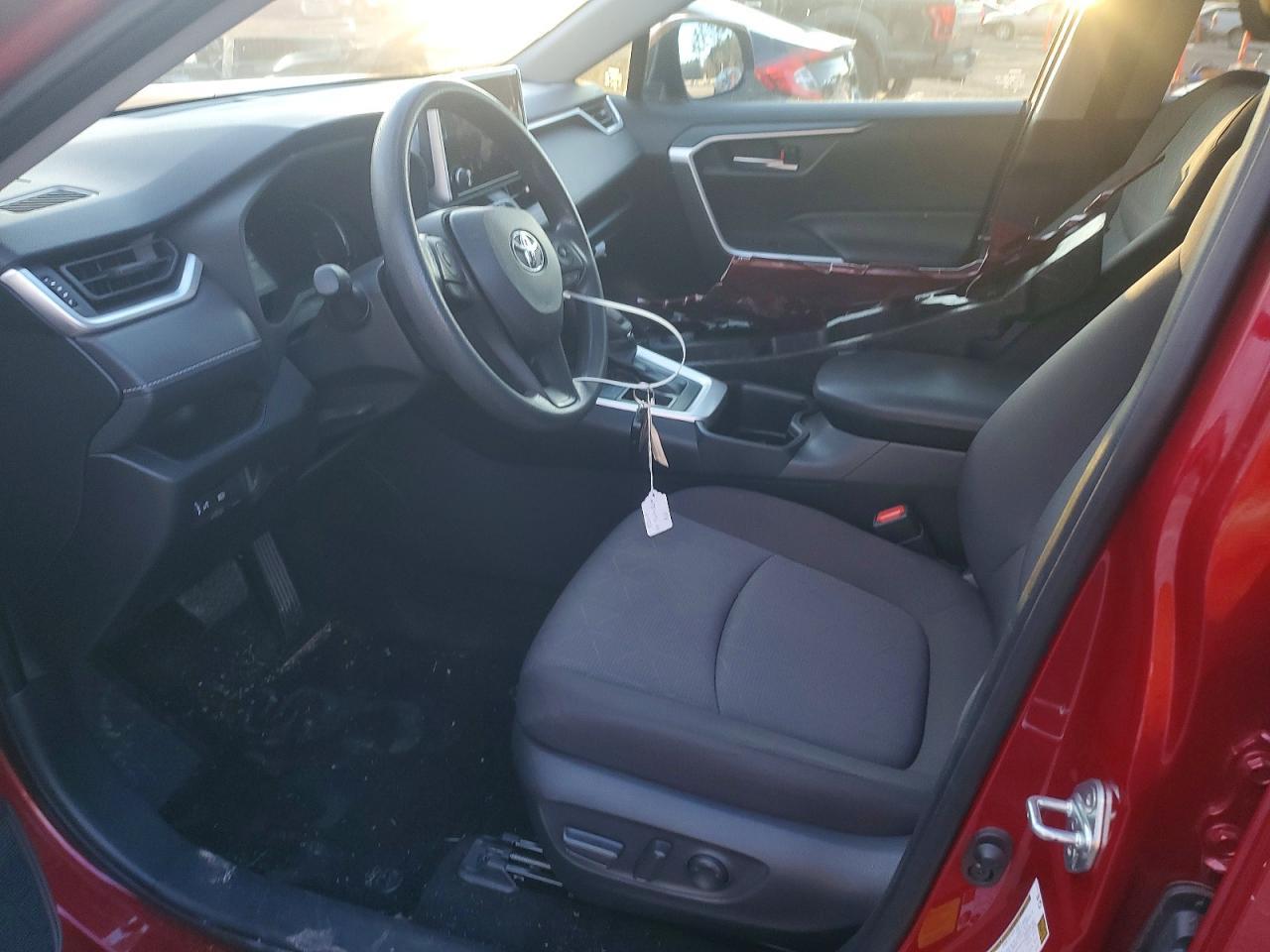 2024 Toyota Rav4 Xle - zdjęcie 7