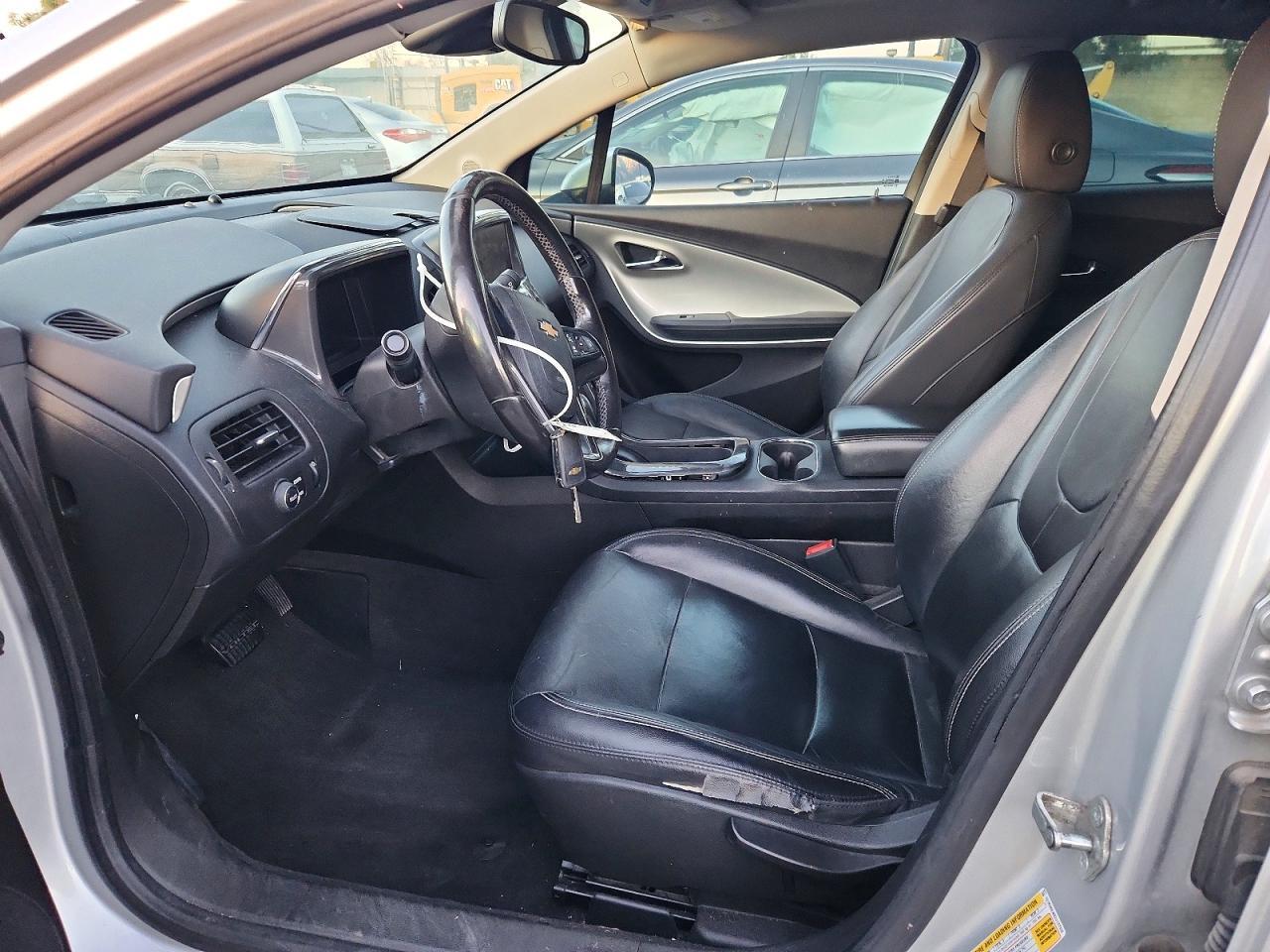 2013 Chevrolet Volt - zdjęcie 7