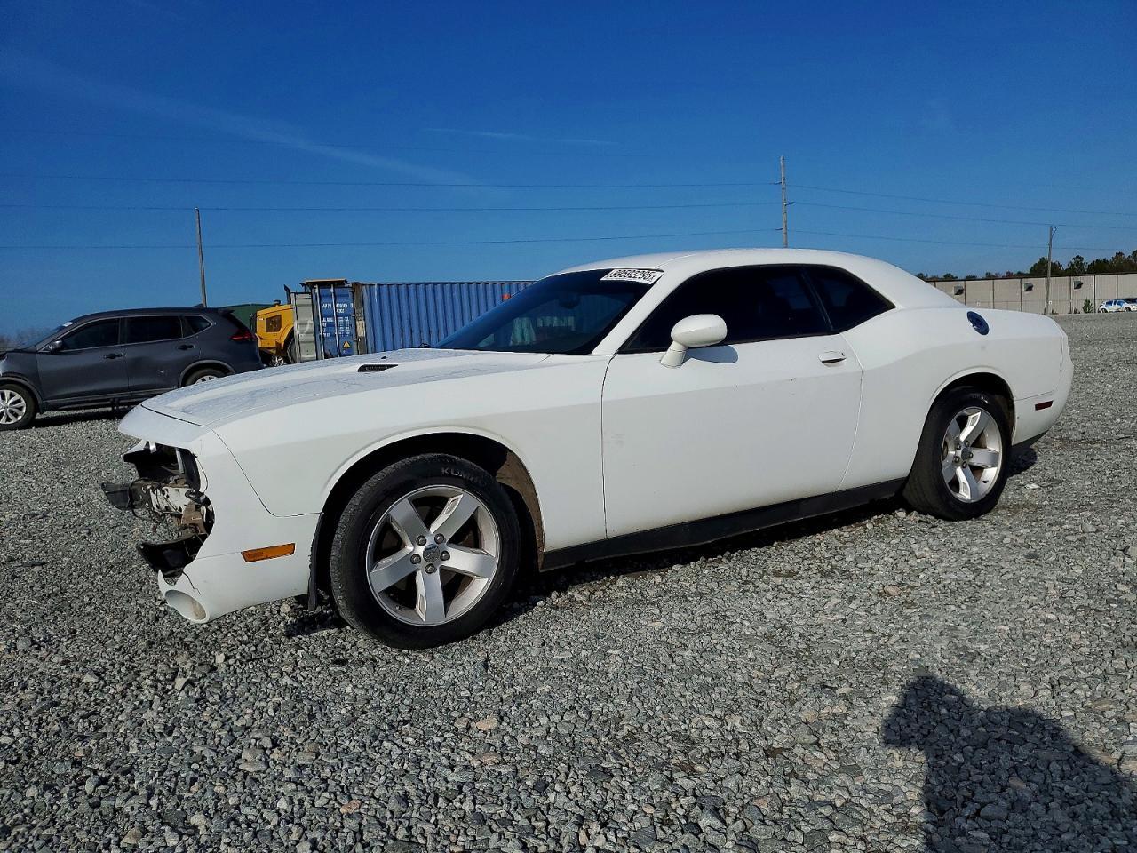 2014 Dodge Challenger Sxt - zdjęcie główne