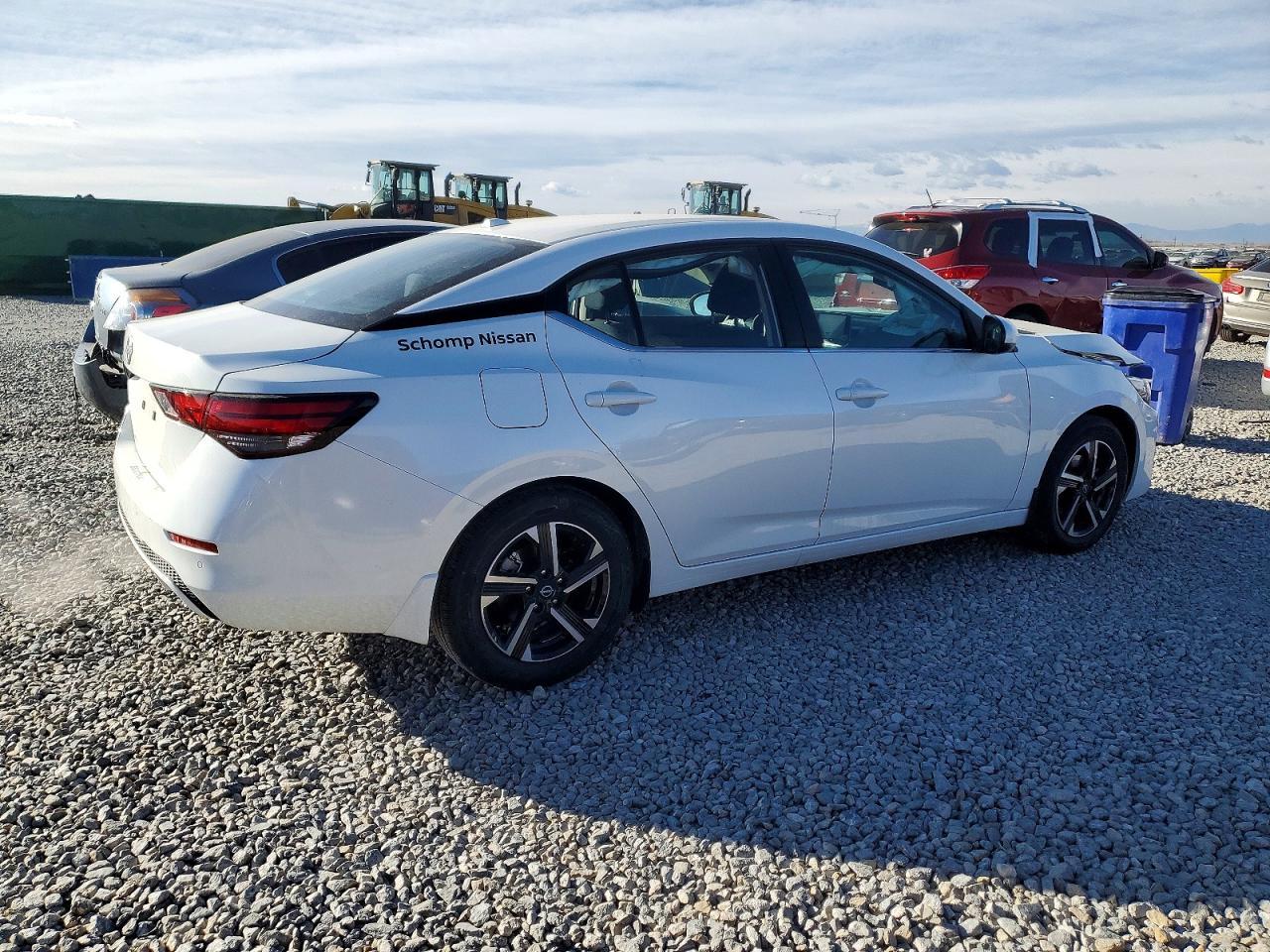 2025 Nissan Sentra Sv - zdjęcie 3